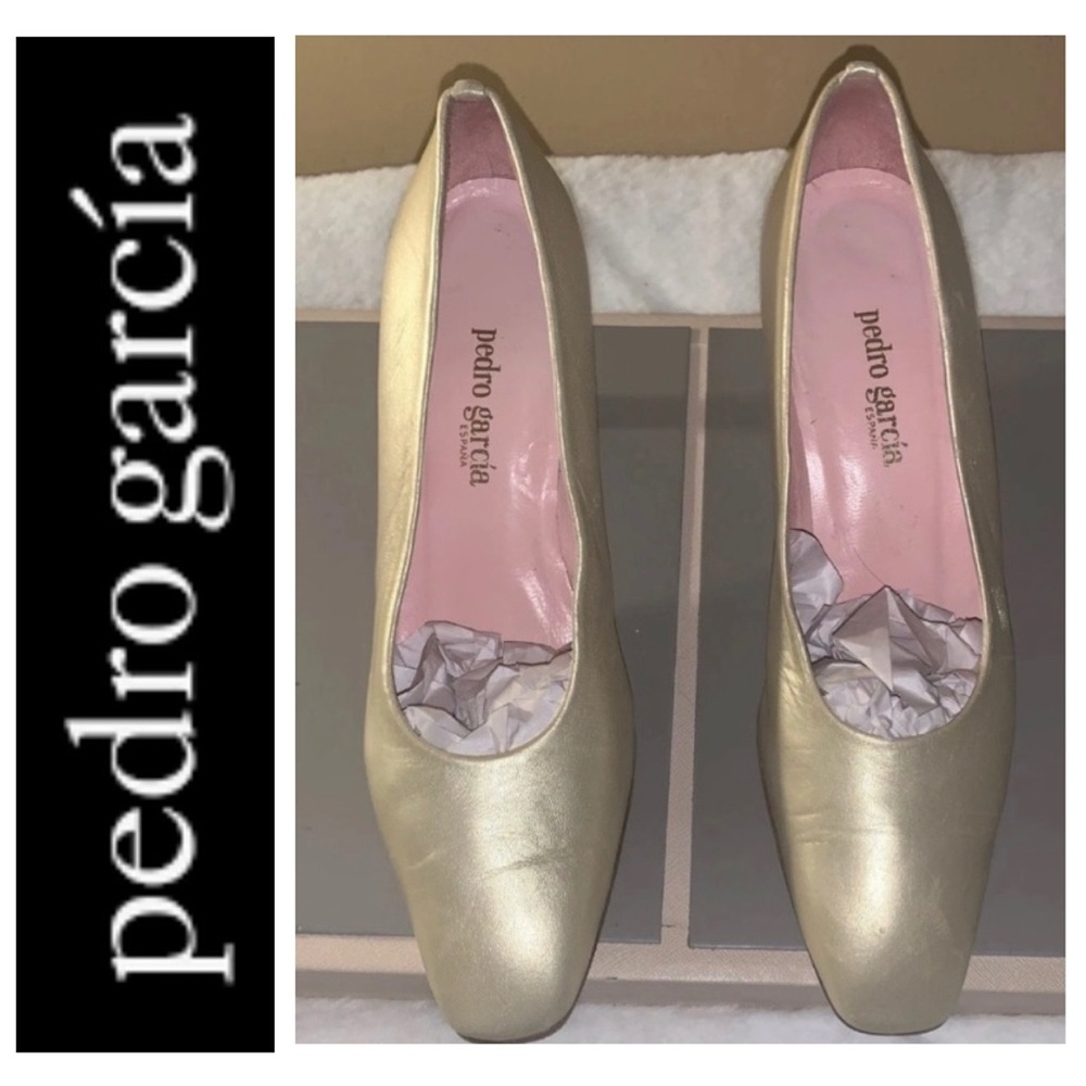 🦜 Pedro Garcia Champagne Gold High Heels  Shoes  3” Heel 8.5
